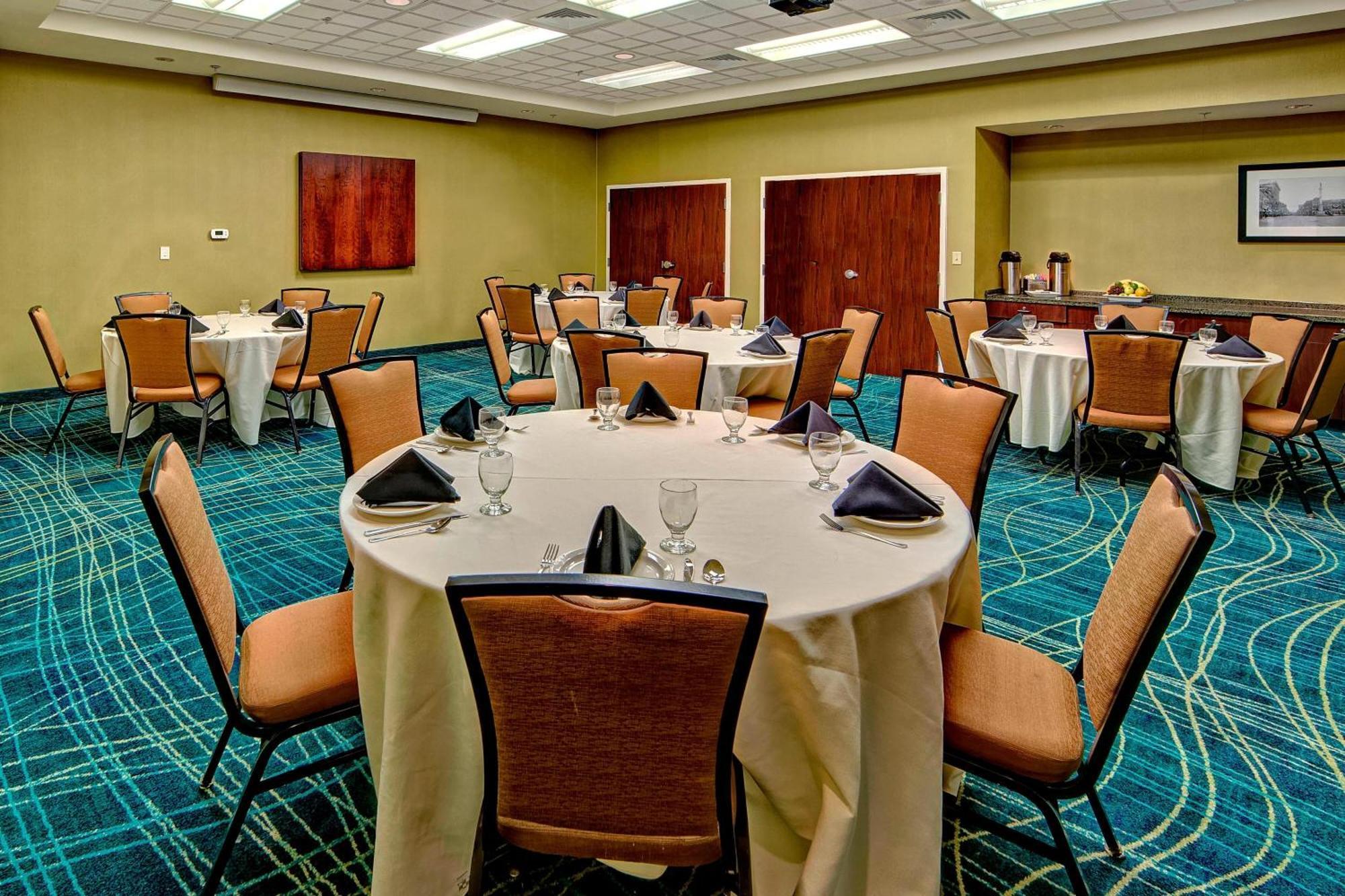 Springhill Suites Norfolk Old Dominion University Buitenkant foto