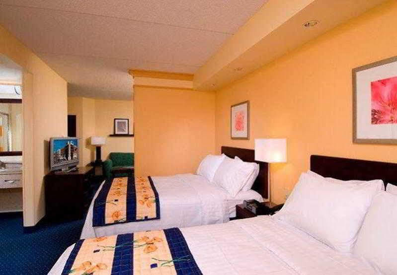 Springhill Suites Norfolk Old Dominion University Buitenkant foto